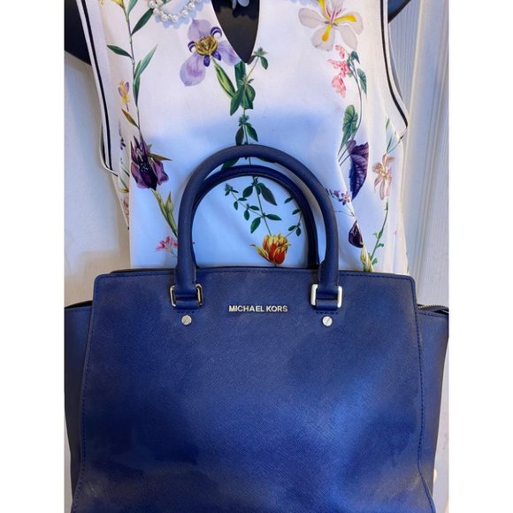 Michael Kors Blue Selma Bag MSRP $390 - Picture 9 of 16